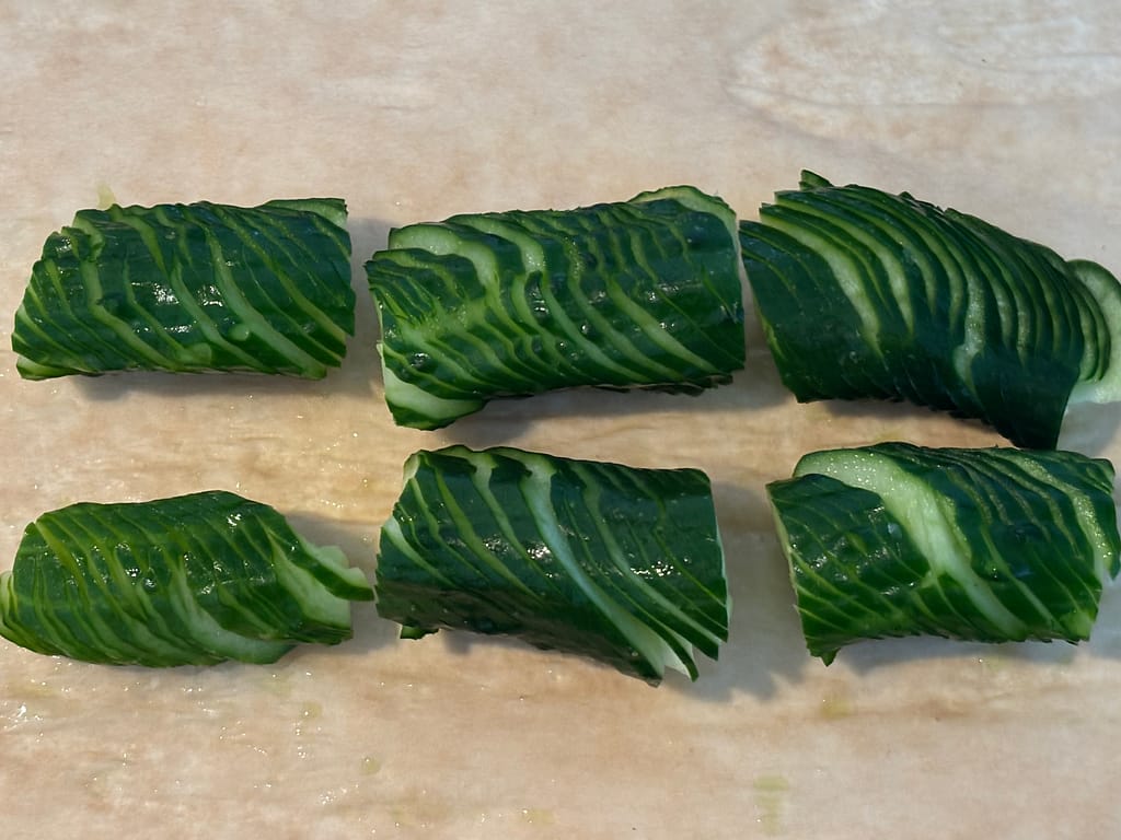 蛇腹切り6等分した様子