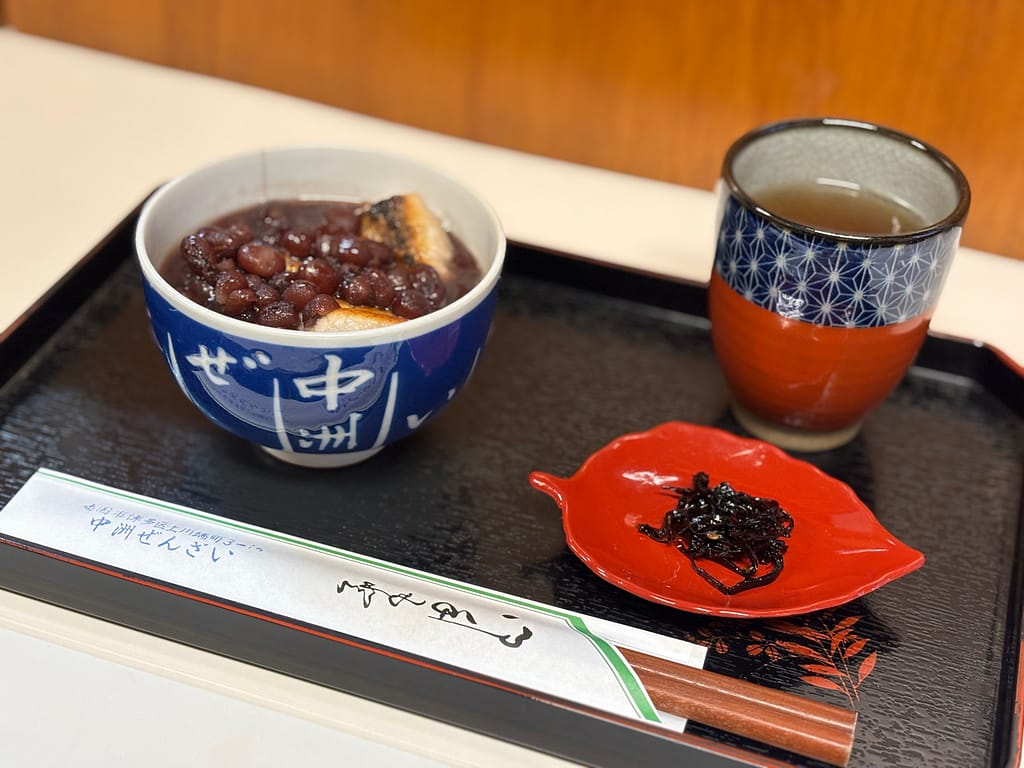 中洲ぜんざいのぜんざいセット600円の写真